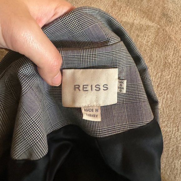 Reiss Wool Blend Blazer - Hourglass blazer - Picture 4 of 5